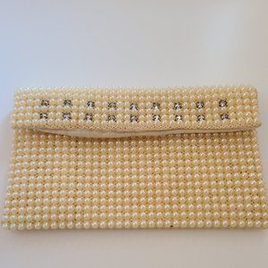 VTG 60s-70s faux pearl clutch